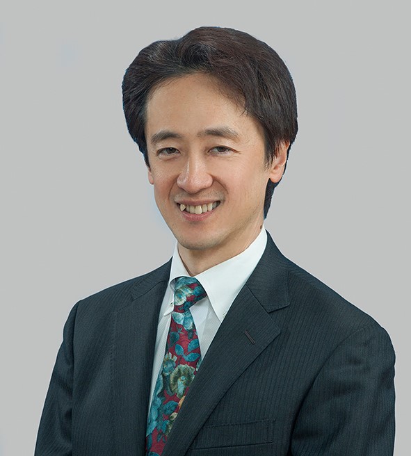 前野泰章 教授写真
